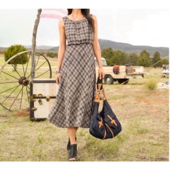 Sundance Dresses & Skirts - Sundance Gray Neutral Plaid North Fork midi Dress